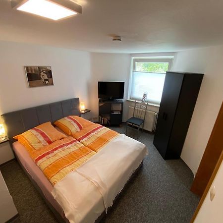 Ferienwohnung Witzig Inh Rita Weitmann 인겔하임암라인 외부 사진